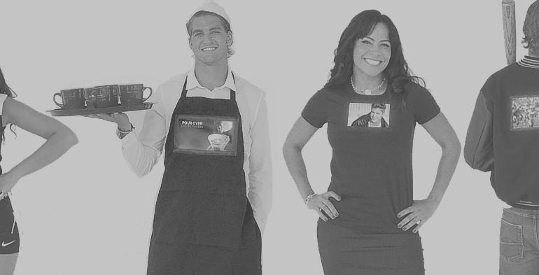 Live #Hashtag T-Shirt: Social Media on Wearable Technology